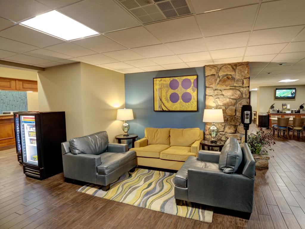 פיג'ן פורג' Best Western Toni Inn מראה חיצוני תמונה
