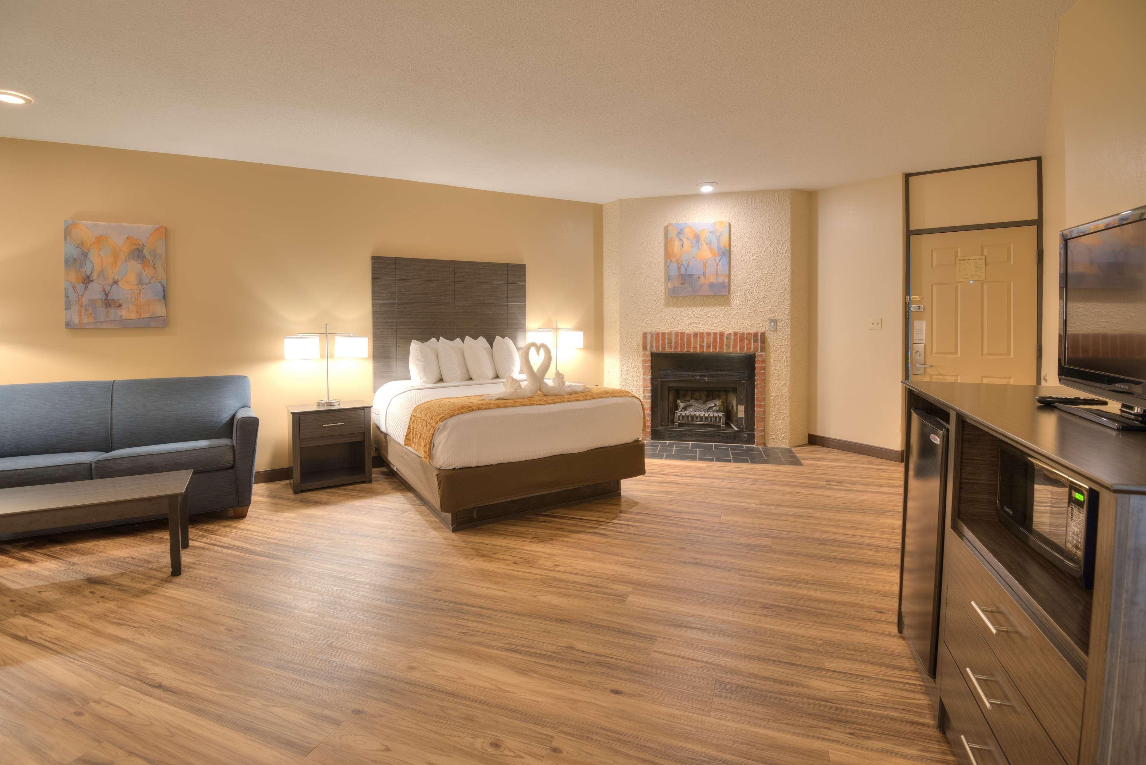 פיג'ן פורג' Best Western Toni Inn מראה חיצוני תמונה