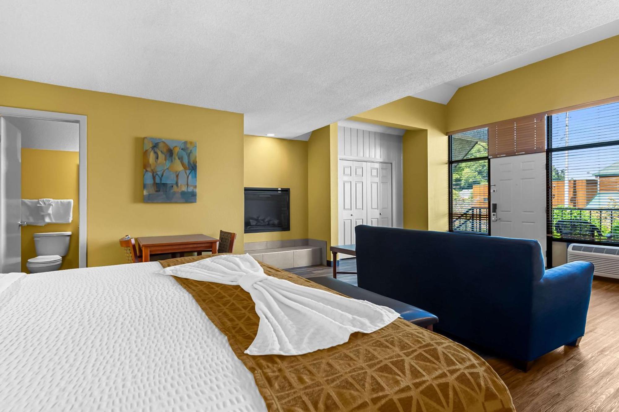 פיג'ן פורג' Best Western Toni Inn מראה חיצוני תמונה