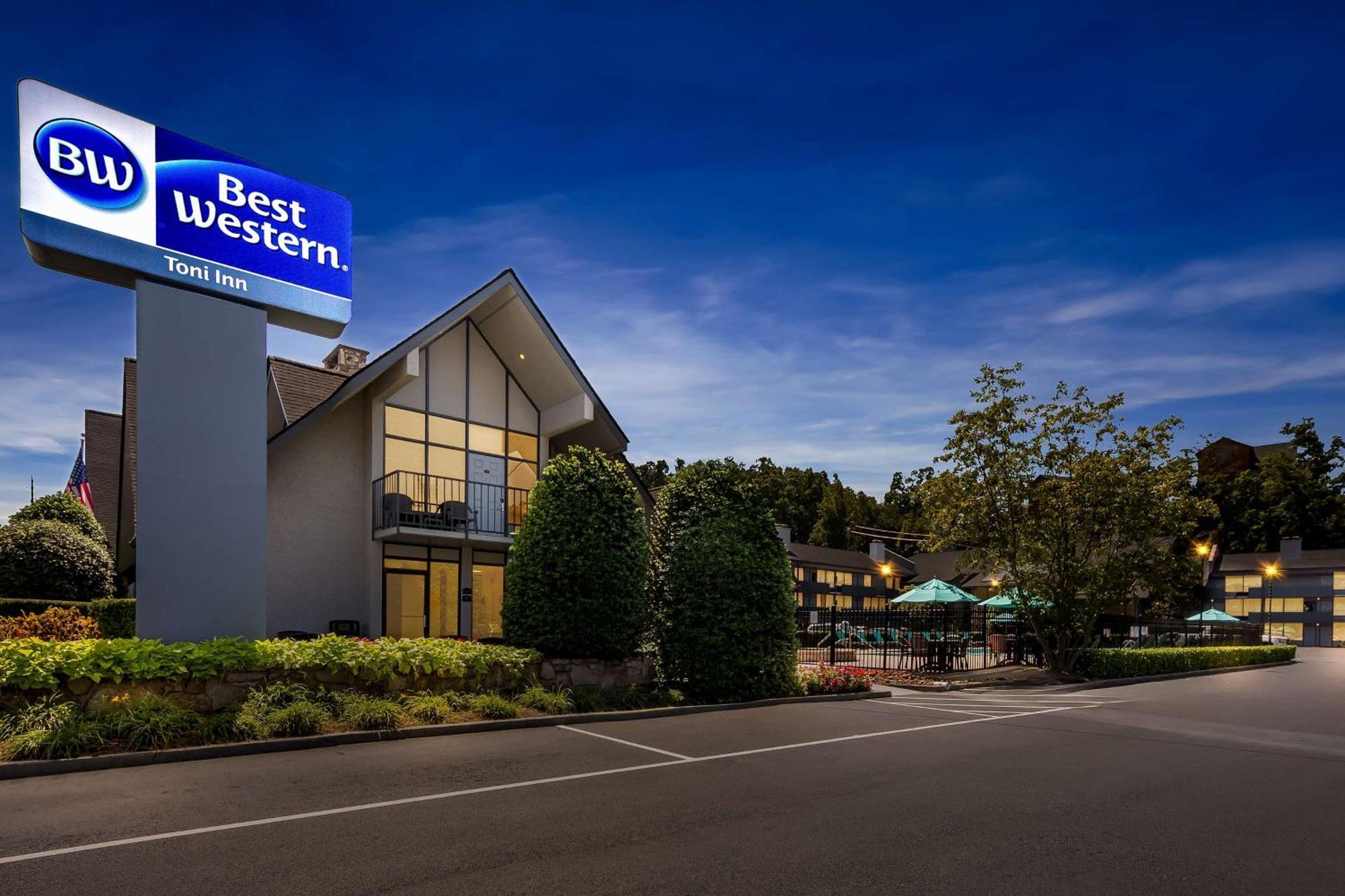 פיג'ן פורג' Best Western Toni Inn מראה חיצוני תמונה